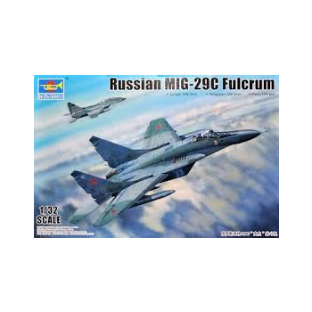 MIG-29C FULCRUM RUSSIAN FIGHTER SKALA 1/32